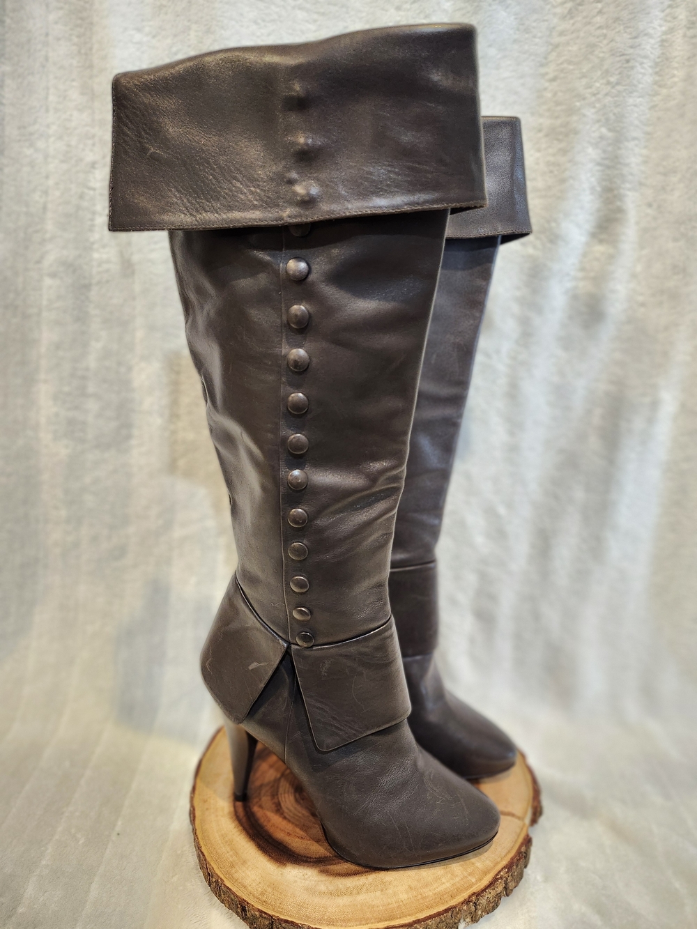 Pour La Victoire Tall Brown Boots With Button Sides Fold Over Size 7.5